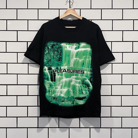 PLEASURES DESOLATION T-SHIRT BLACK