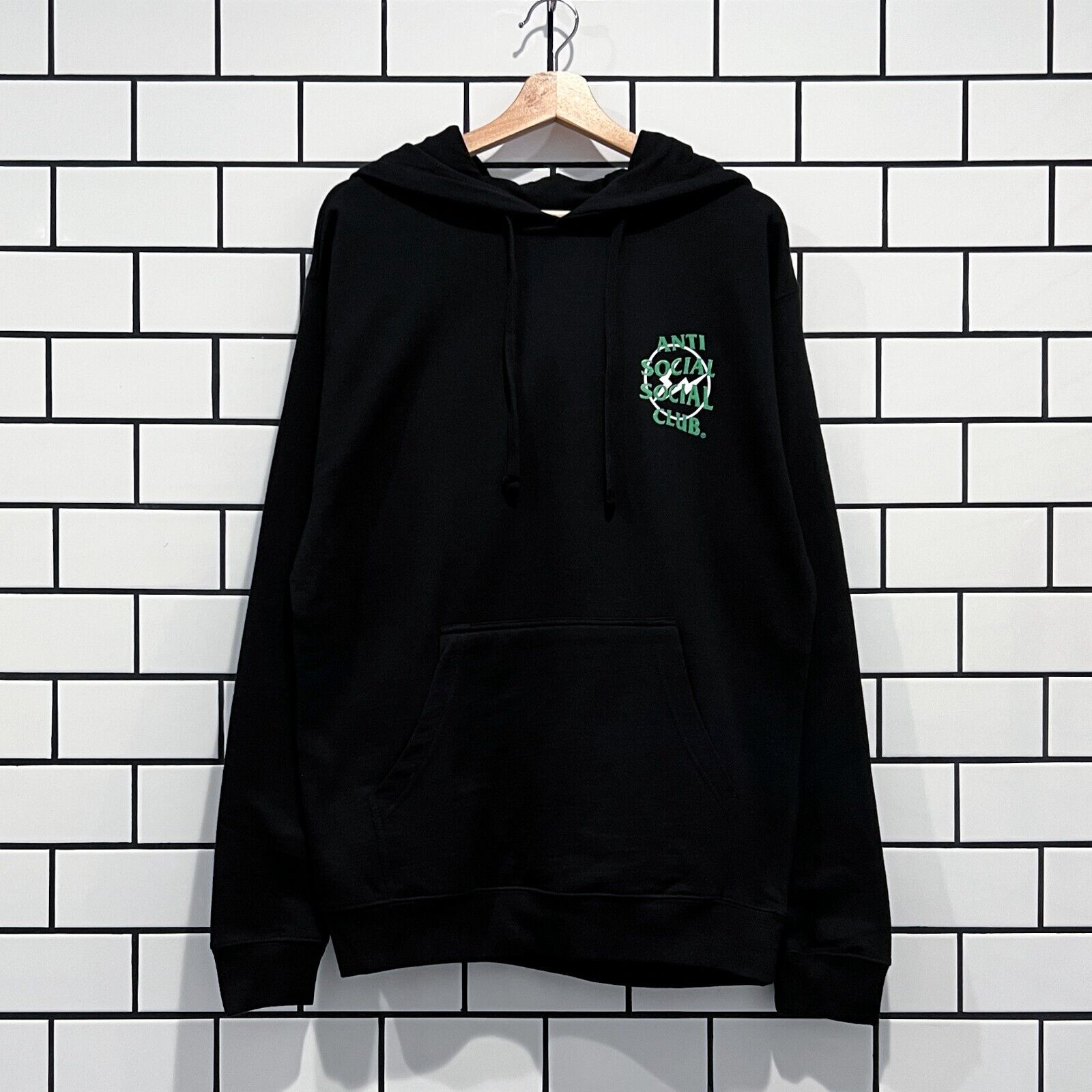 ANTI SOCIAL SOCIAL CLUB X FRAGMENT DESIGN PRECIOUS PETALS BLACK