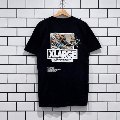 XLARGE X DRAGON76 SS TEE BLACK