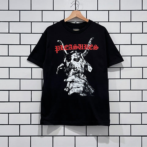 PLEASURES GOAT T-SHIRT BLACK