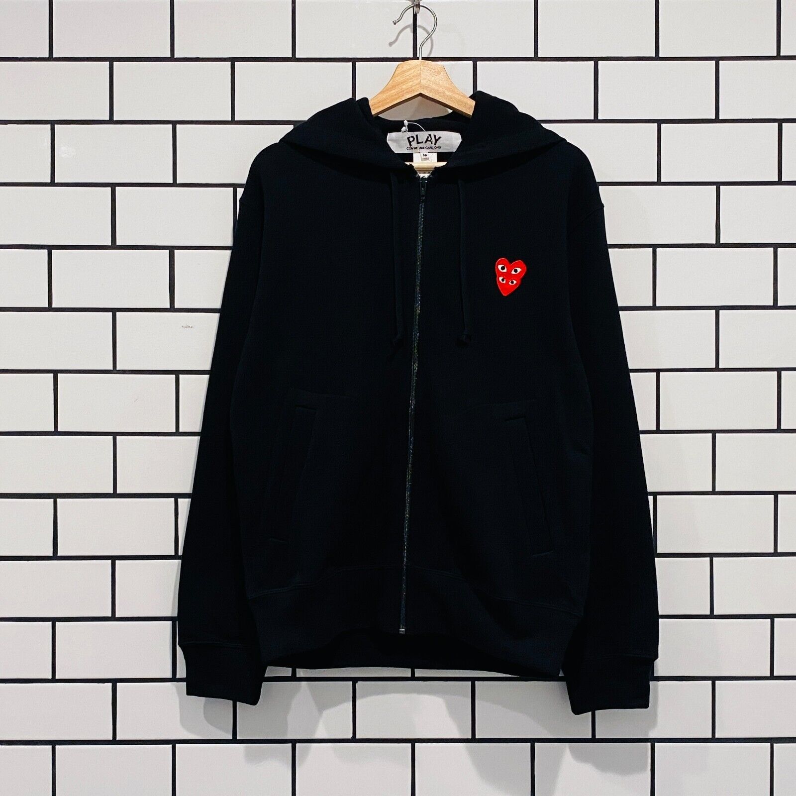 その他 user_683f8324 COMME des GARCONS PLAY Red Stacked Heart Zip Up Hoodie AZ