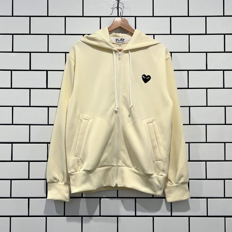 COMME DES GARCONS CDG PLAY BLACK HEART BIG LOGO HOODIE IVORY AZ-T254-051-3