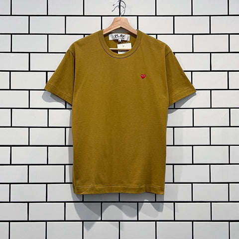 COMME DES GARCONS CDG PLAY SMALL RED HEART TEE MUSTARD AZ-T314-051-5