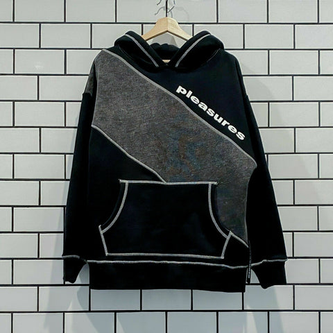 PLEASURES COLLAPSE HOODY BLACK