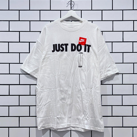 NIKE 2009 JUST DO IT VINTAGE TEE WHITE SIZE XL BRAND NEW WITH TAG RARE