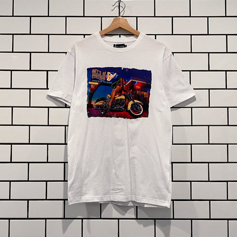GIFTS OF FORTUNE DUSK TILL DAWN T-SHIRT WHITE